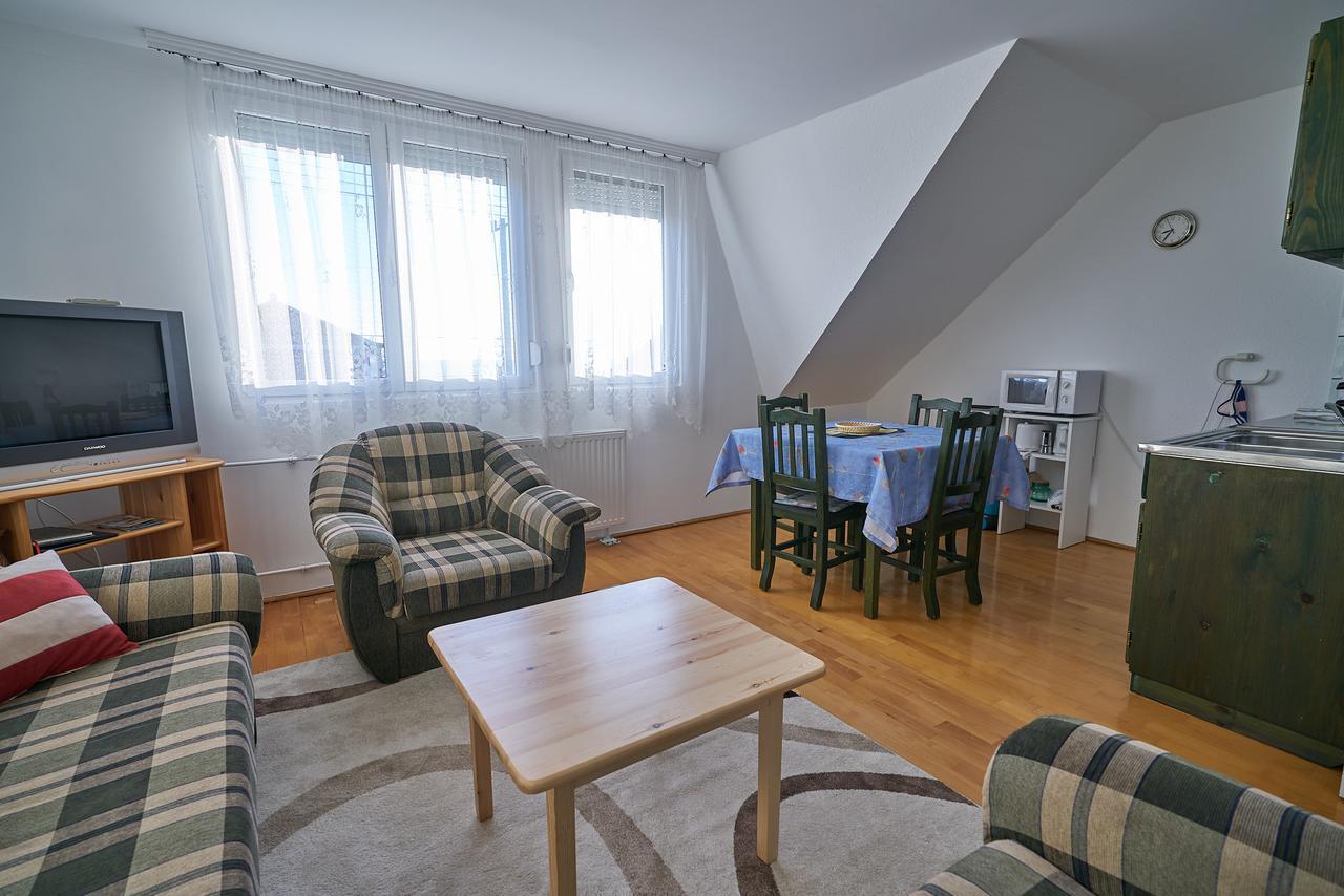 Fecske Vendégház Hévíz Exteriér fotografie